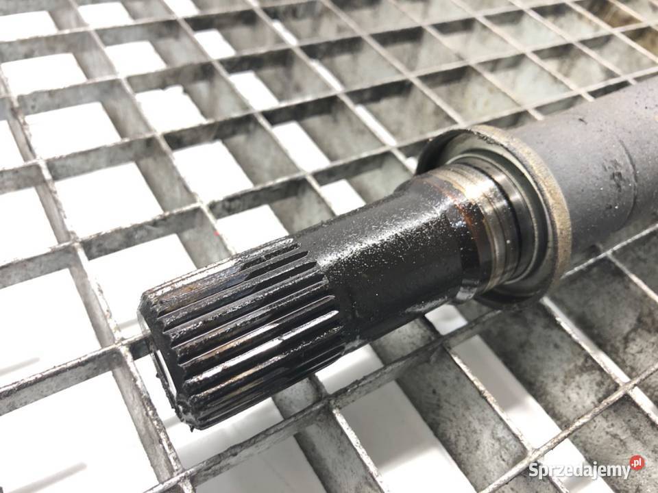 PÓŁOŚ PRAWY PRZÓD RENAULT KOLEOS I 20 173 Półosie