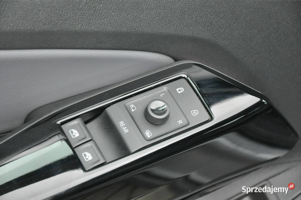 Volkswagen ID4 PRO Performance 77kWh 204 4/5 Stalowa Wola