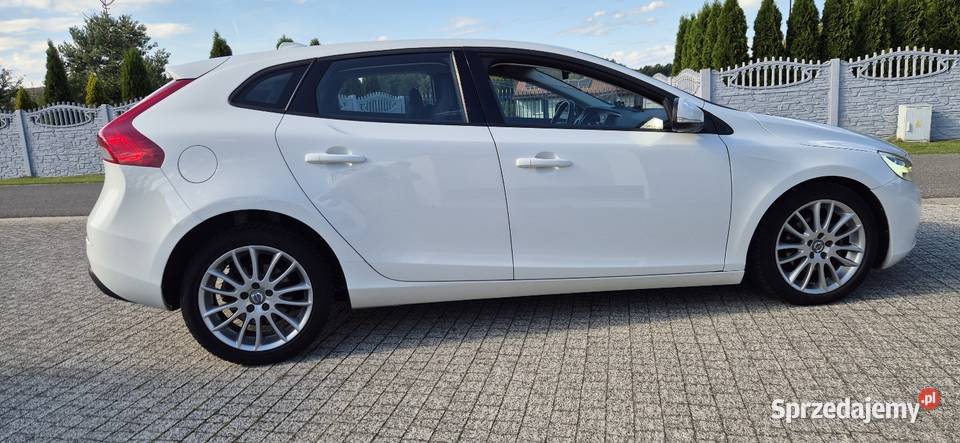 Volvo V40 2016R elektryczne lusterka łódzkie Zduńska Wola