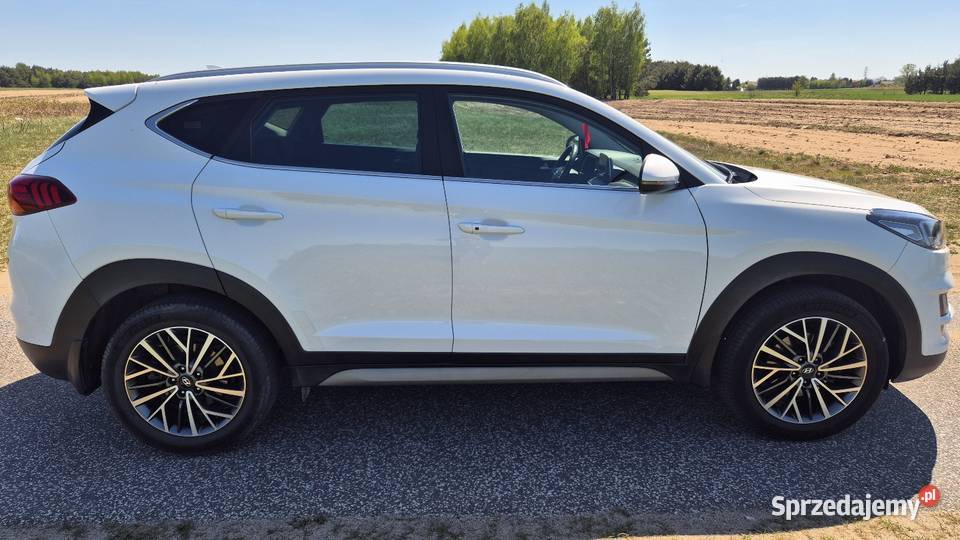 Hyundai Tucson 16 benzyna bezkluczykowy serwis relingi dachowe Konin