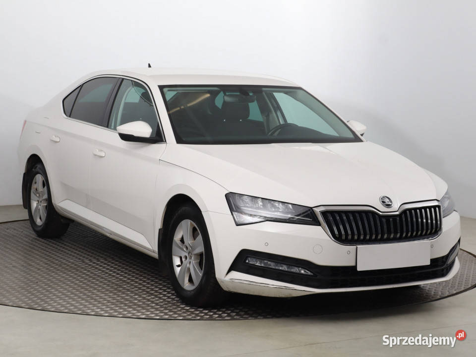 Skoda Superb 16 TDI wielofunkcyjna kierownica sprzedam