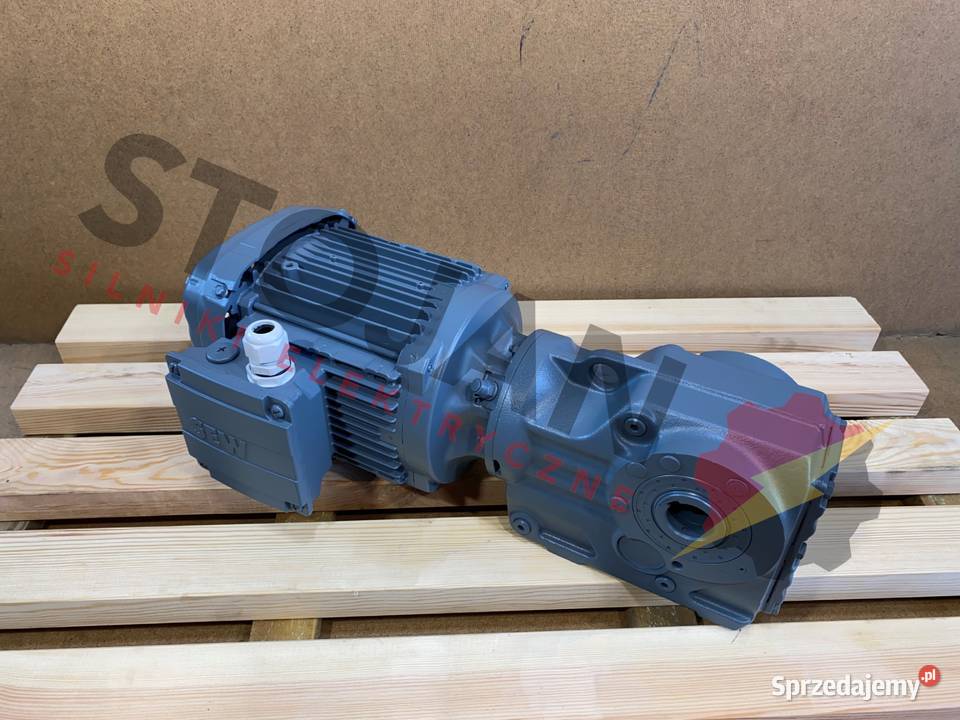 motoreduktor przekładnia 11kW 214obr 3fazowy SEW Pigża