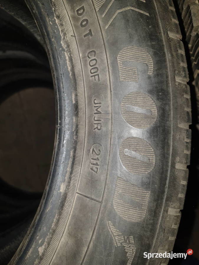 Opona Goodyear Efficient Grip Dobre Miasto