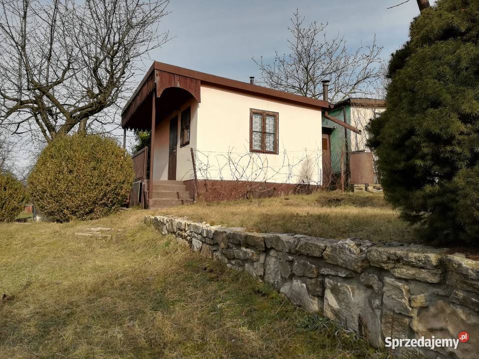 Sprzedam ładną działkę rekreacyjną Sosnowiec