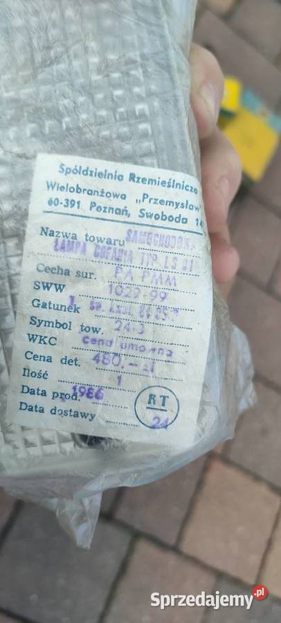 Maluch Fiat 126p Lampa NOWA TYLNA ORYGINALNA Wygiełzów