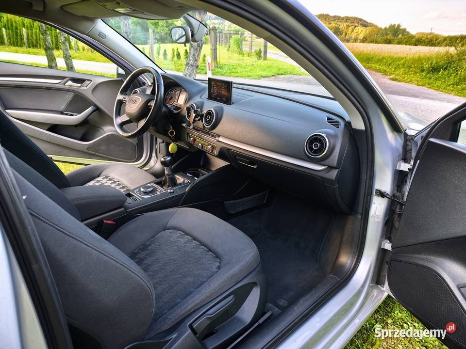 Audi A3 8V 2014 16 TDI 110 3 drzwi LED BiXenon 122000km śląskie Cieszyn