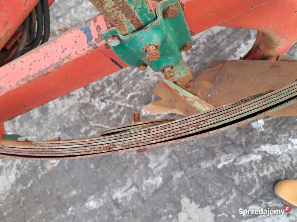 Pług półzawieszany Kverneland PB 6 skib Piecewo