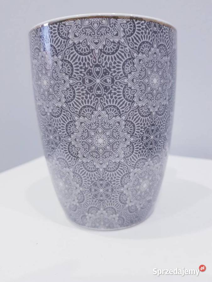 Kubek ceramiczny z imitacją haftowanych serwetek Dąbrowa Górnicza