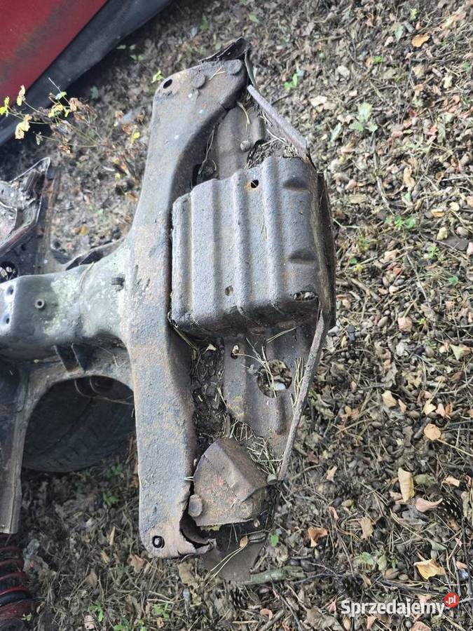 Vw garbus 1303 podloga Pozostałe Sulejówek