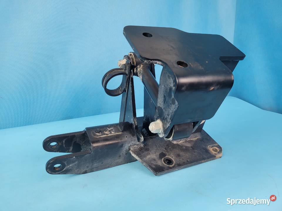 DEUTZFAHR 6130 TTV WSPORNIK ZAWIESZENIA KABINY Kolno