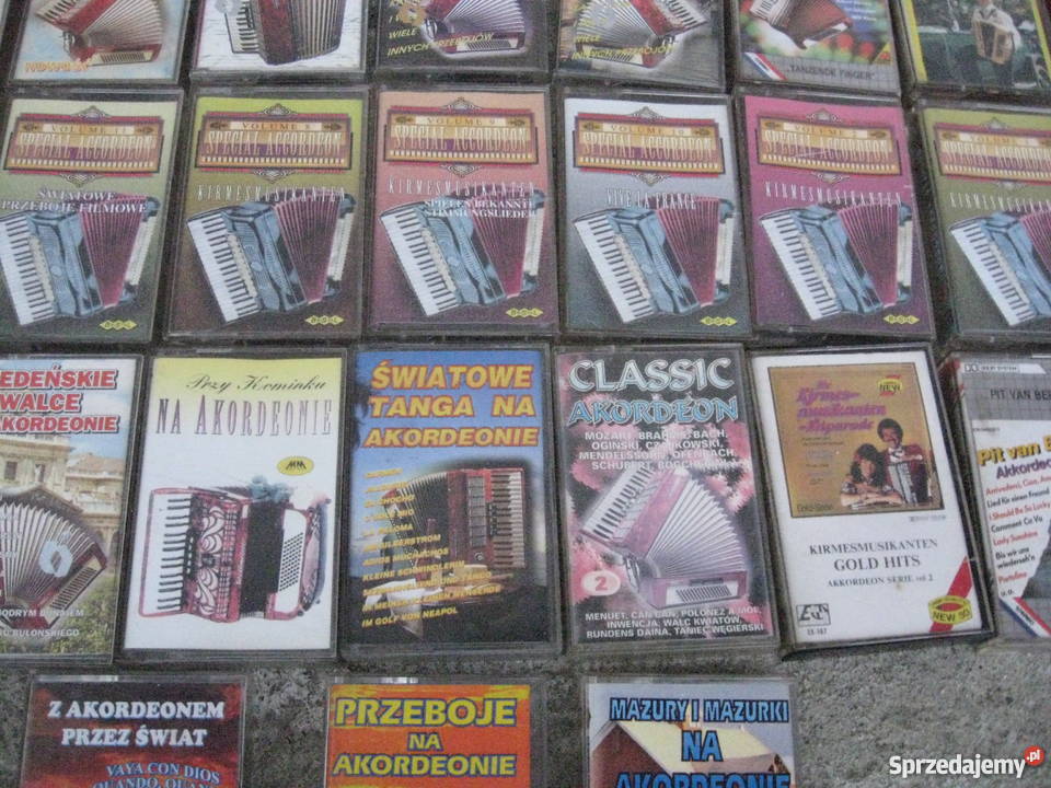 Stare kasety magnetofonowe AKORDEONY Grodziczno sprzedam