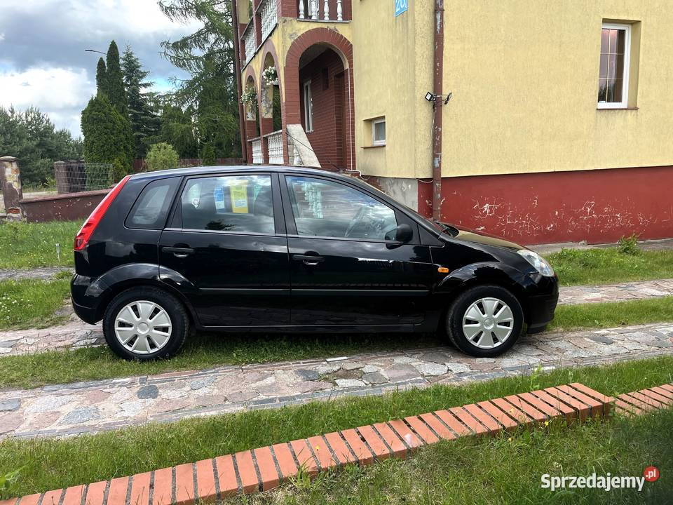 Ford Fiesta 13 Benzyn Klimatyzacja 271000km podlaskie Suwałki sprzedam