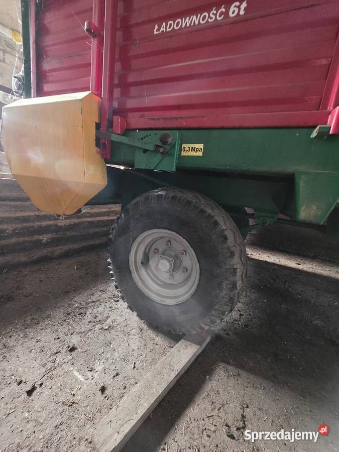 Rozrzutnik obornika Czarna Białostocka 5t wyższe nieuszkodzony Wohyń