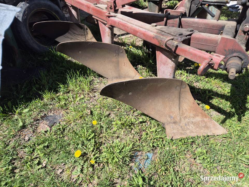 Pług 3 skibowy duży nieuszkodzony Bucze
