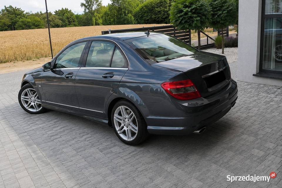 Mercedes C200 W204 18kompresor 184 LPG Rok produkcji 2008 Poznań sprzedam