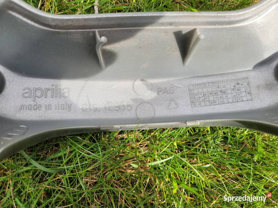 APRILIA SR zaslepka wypelnienie oslona Elementy nadwozia Piła