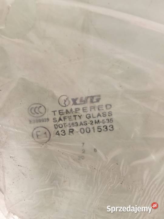 Szyba Drzwi Prawych Przednich Honda Civic 01 Bralin sprzedam