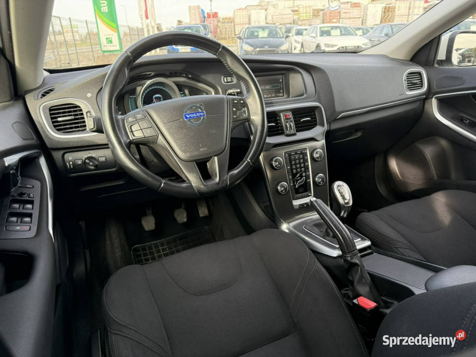 Volvo V40 16 D2 114 2014r Climatronic KINETIC dolnośląskie Wojkowice sprzedam