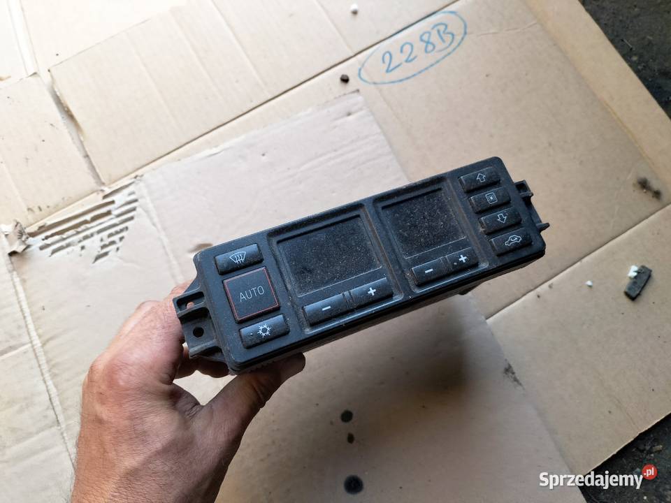 Panel klimatyzacji Audi A4 B5 osobowe Motoryzacja Kamień-Kolonia