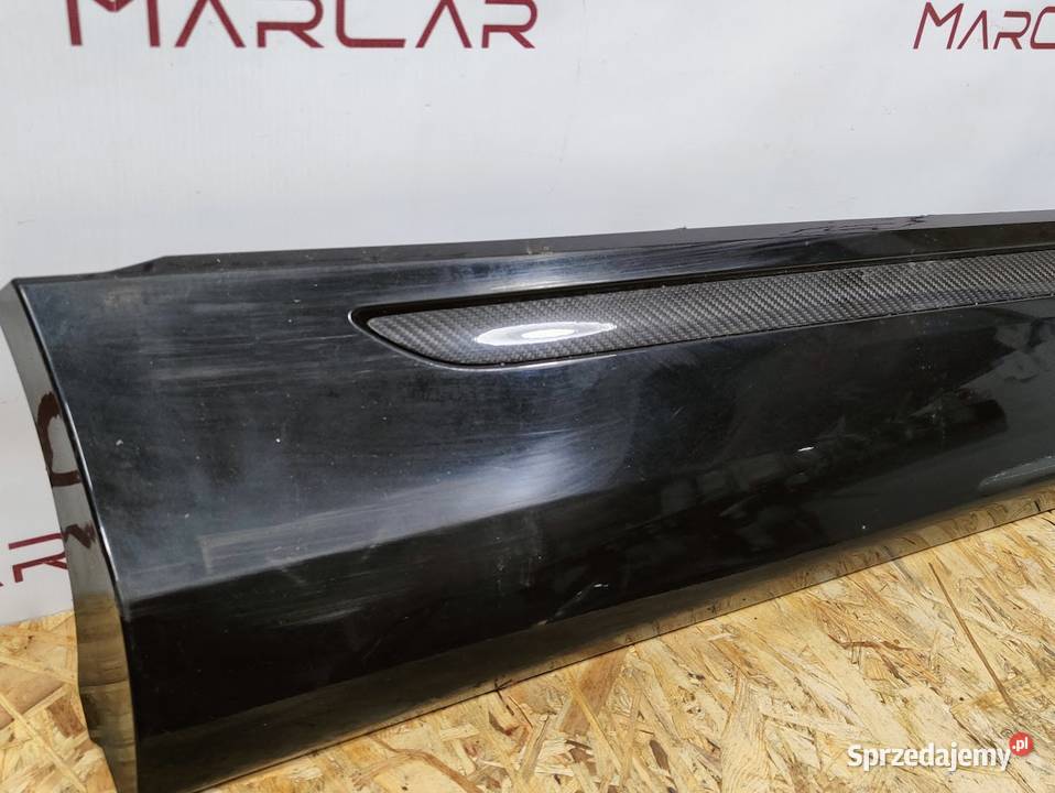 Listwa Drzwi Prawy Tył Audi Q8 2023 Carbon osobowe Pleszew