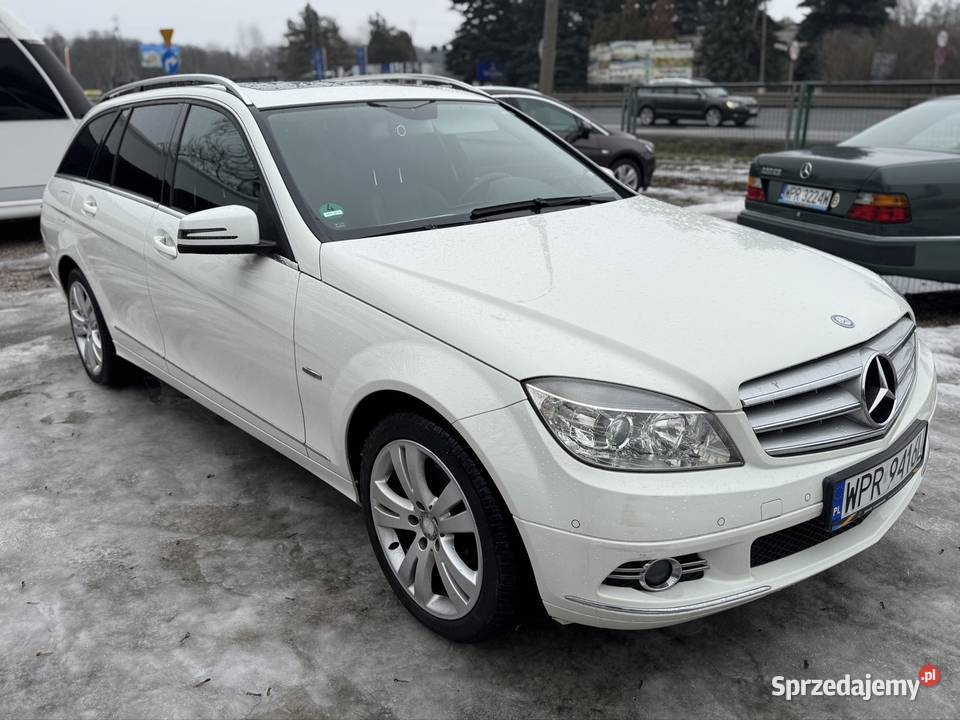 Mercedes c klasa 2010r Automat możliwa zamiana biały mazowieckie Piastów