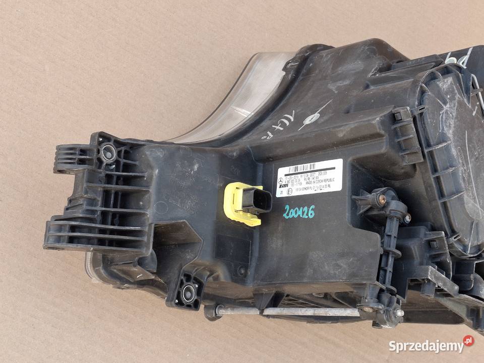 MERCEDES ACTROS MP4 REFLEKTOR PRAWY H7 LAMPA Lampy przednie