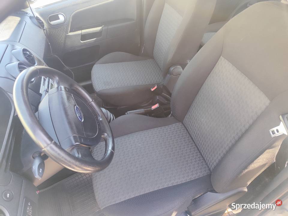 Ford Fusion krajowy Rok produkcji 2004 Ford Dąbrowa Górnicza