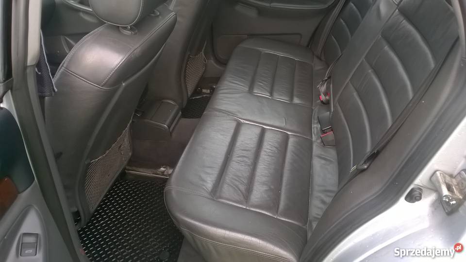 Audi A4 B5 25 TDi V6 150 avant Bolesławowo