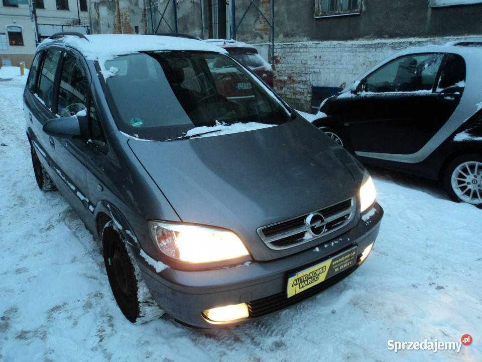 Opel Zafira sprzedam ładnego OPLA ZEFIRE z 2014r VAT marża