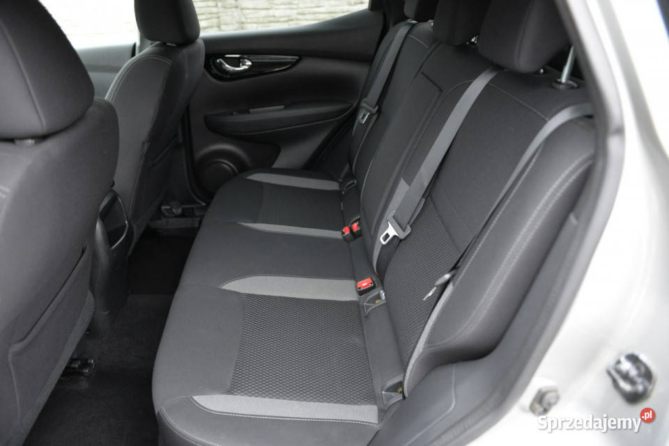 Nissan Qashqai 13T 140 LED Kamera Navi Bluetooth