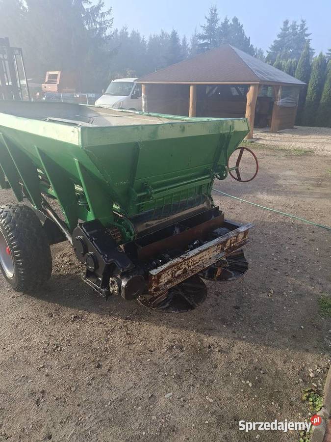 Rozsiewacz wapna Rcw3 okazja wybór transport Parczew