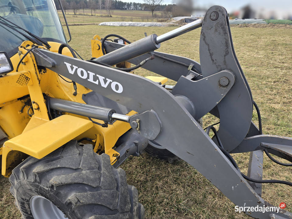 Ładowarka kołowa VOLVO L35 4x4 6 t Włosty