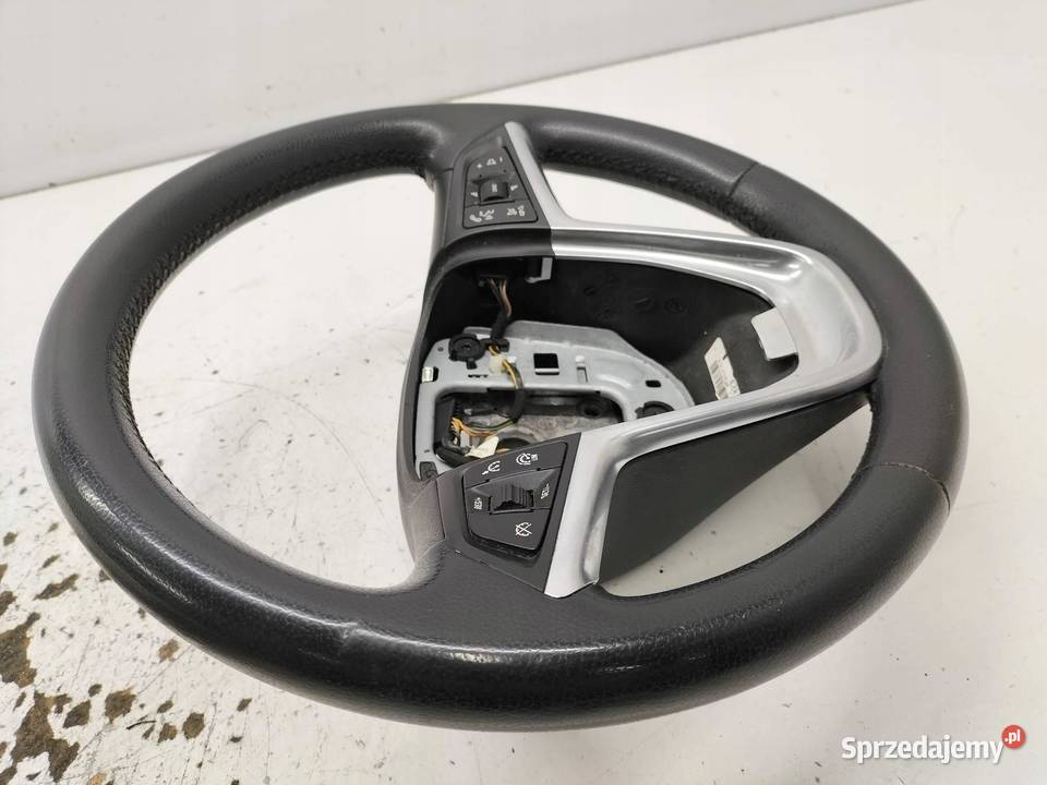 KIEROWNICA MULTIFUNKCJA LIFT Opel Astra IV 2009