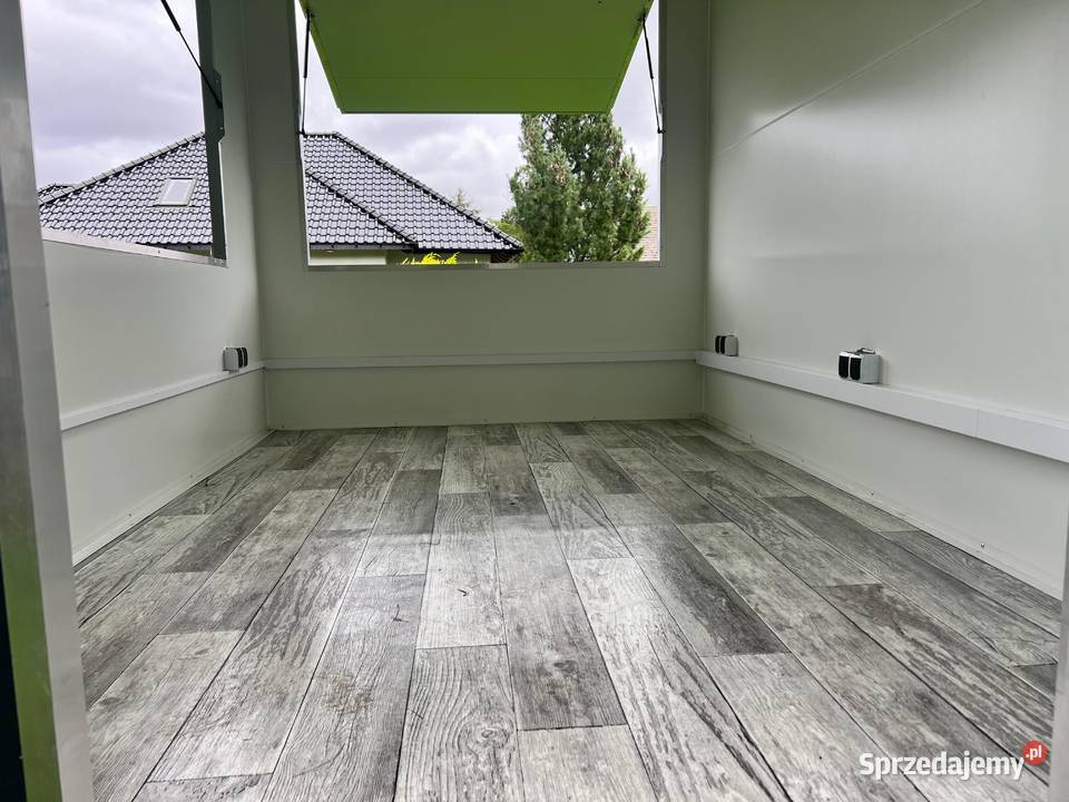 Przyczepy gastronomiczne toalety biurowe