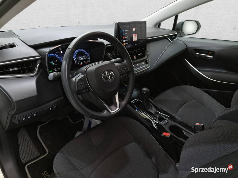 Toyota Corolla Seria E16 2012 Motoryzacja dolnośląskie Komorniki