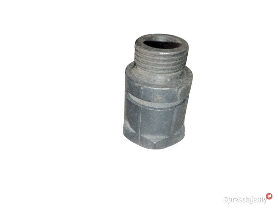 Złączka rozdzielacza niska Ursus C385 80413061 Hydraulika Tyczyn