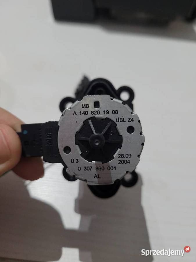 Silnik regulacji wysokości lamp xenon w220 śląskie Zabrze