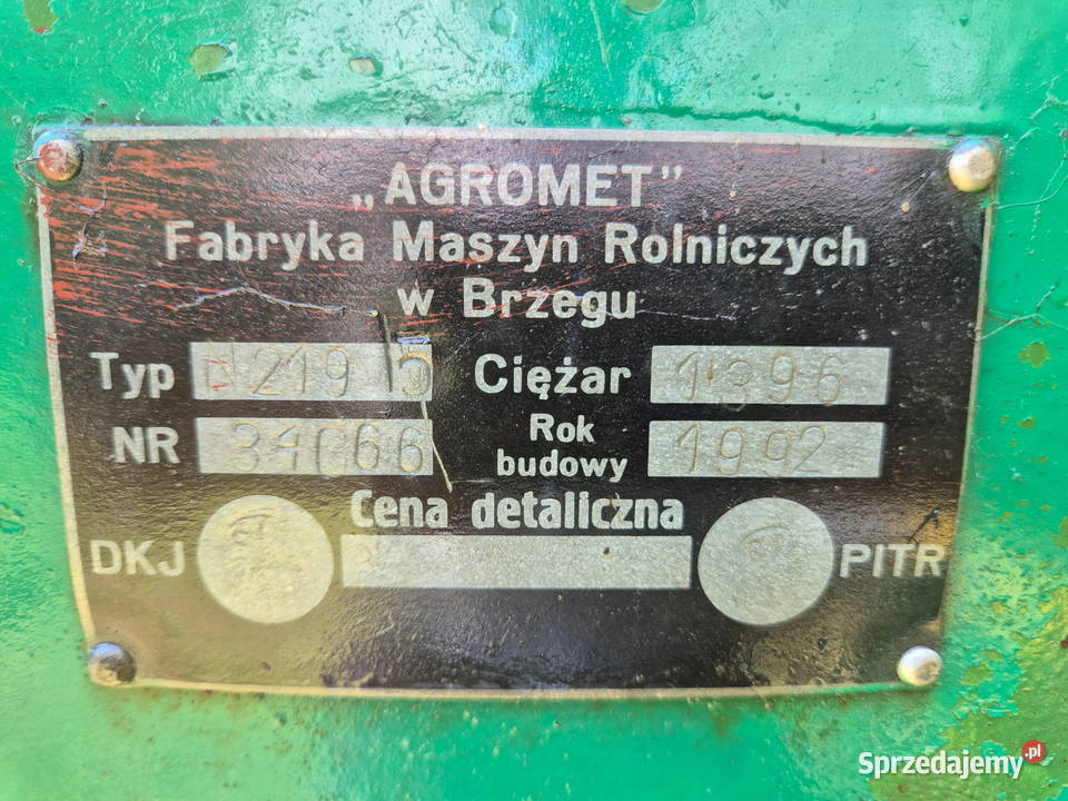 Rozrzutnik 35 t jednoosiowy Agromet Brzeg małopolskie Bucze