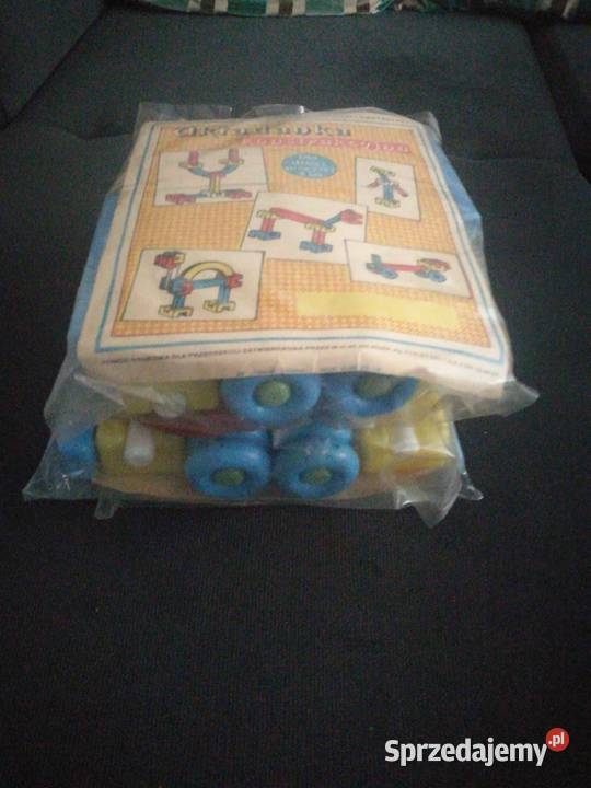 Klocki konstrukcyjne plastykowe zabawki z prl Choszczno