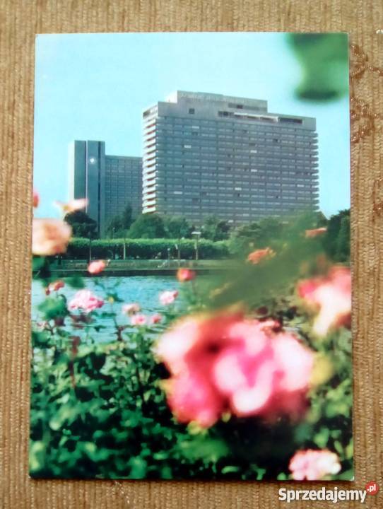 WIDOK NA HOTEL INTERCONTINENTAL WE FRANKFURCIE Piszczac