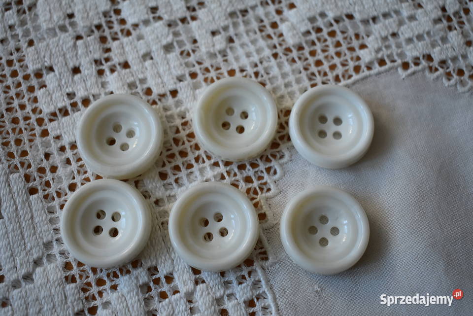 Guziki ubraniowe Warszawa