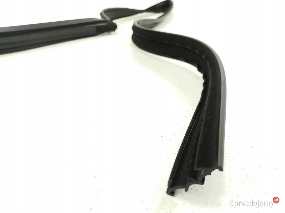 USZCZELKA SZYBY DRZWI LEWY TYŁ SAAB 9000 9298