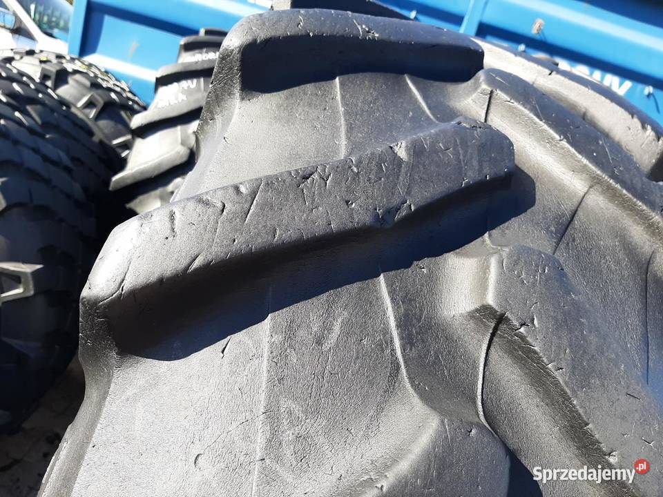 2x Opona używana rolnicza 48070R38 PIRELLI TM700 Zaścianki sprzedam