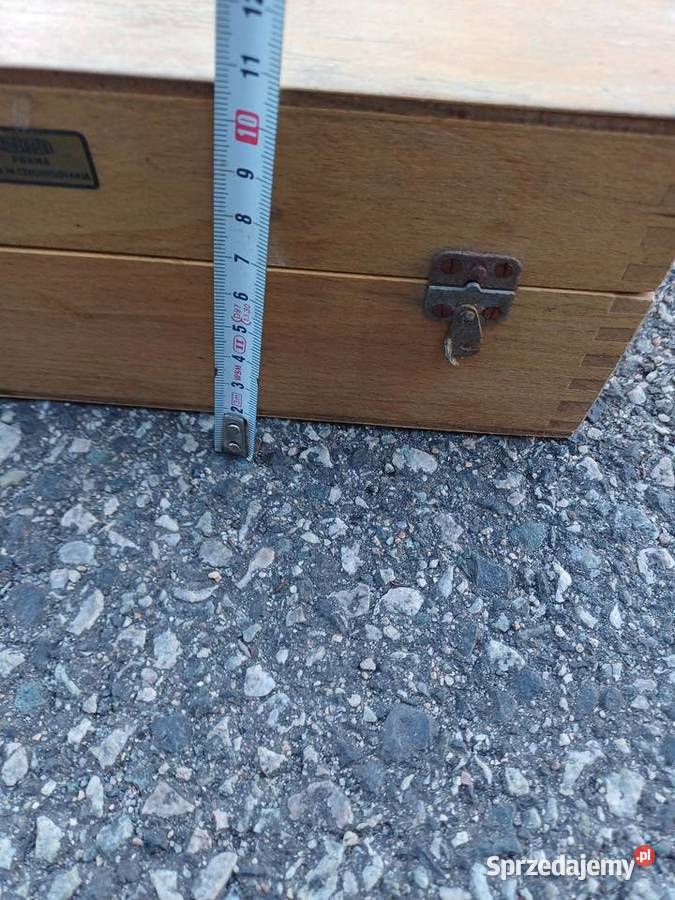 Retro skrzynka drewniana na odwazniki Lubań