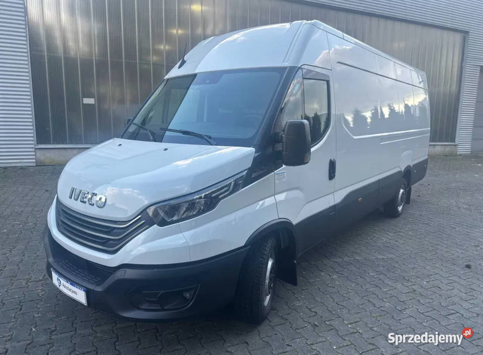 Iveco Daily L4H2 automat wynajem z wykupem w Wynajem pojazdów Gliwice