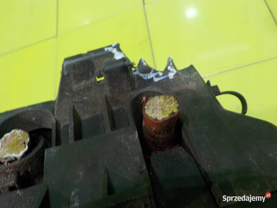 OPEL ZAFIRA C 14r 5D skrzynka bezpiecznikow