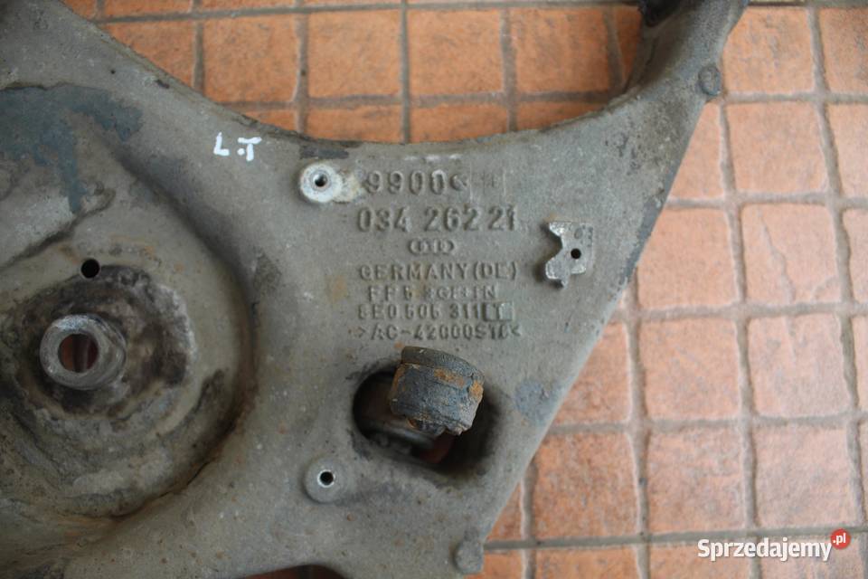 WAHACZ LEWY TYŁ AUDI A4 B6 25 TDI AVANT QUATTRO sprzedam
