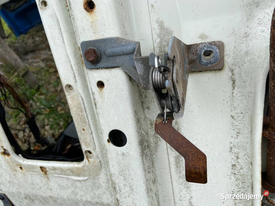 Zamek Maska Atrapa Daf CF 75 85 PrLe ciężarowe lubuskie Maszewo