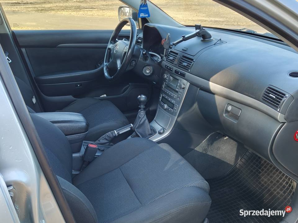 Toyota Avensis 20d4d sprzedam zamienie Konin