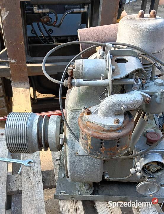 Benzynowy silnik spalinowy S101M sprawny